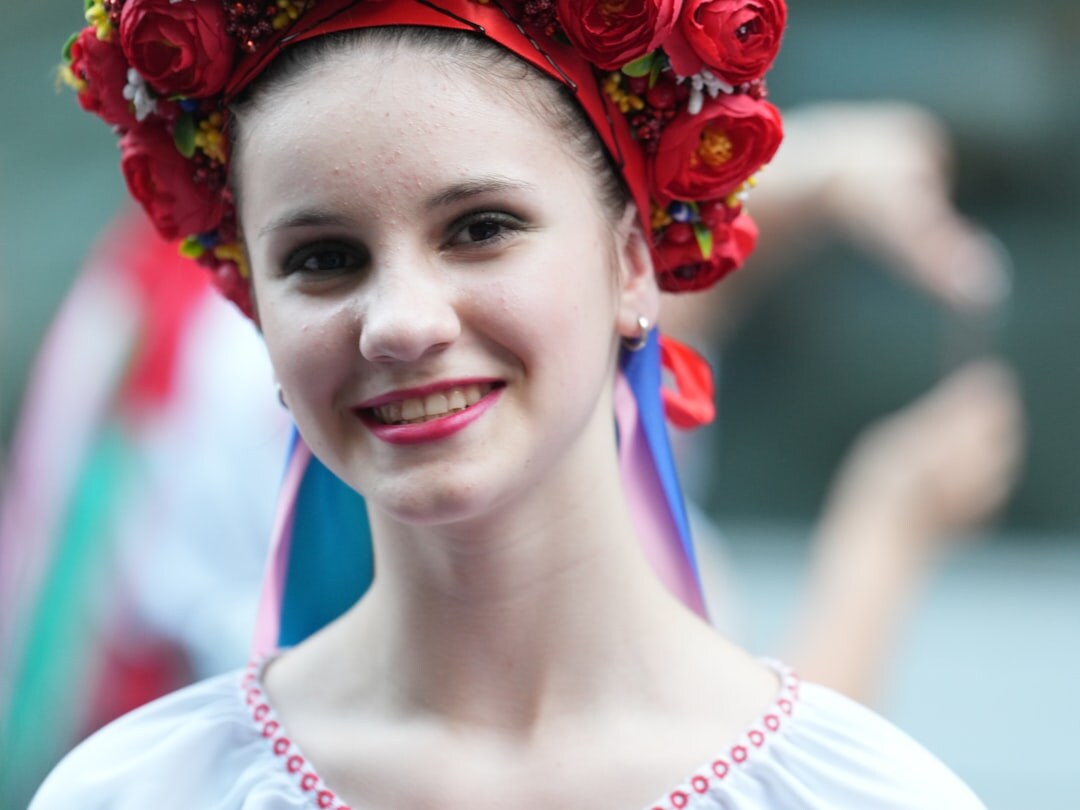 traditional dutch costumes